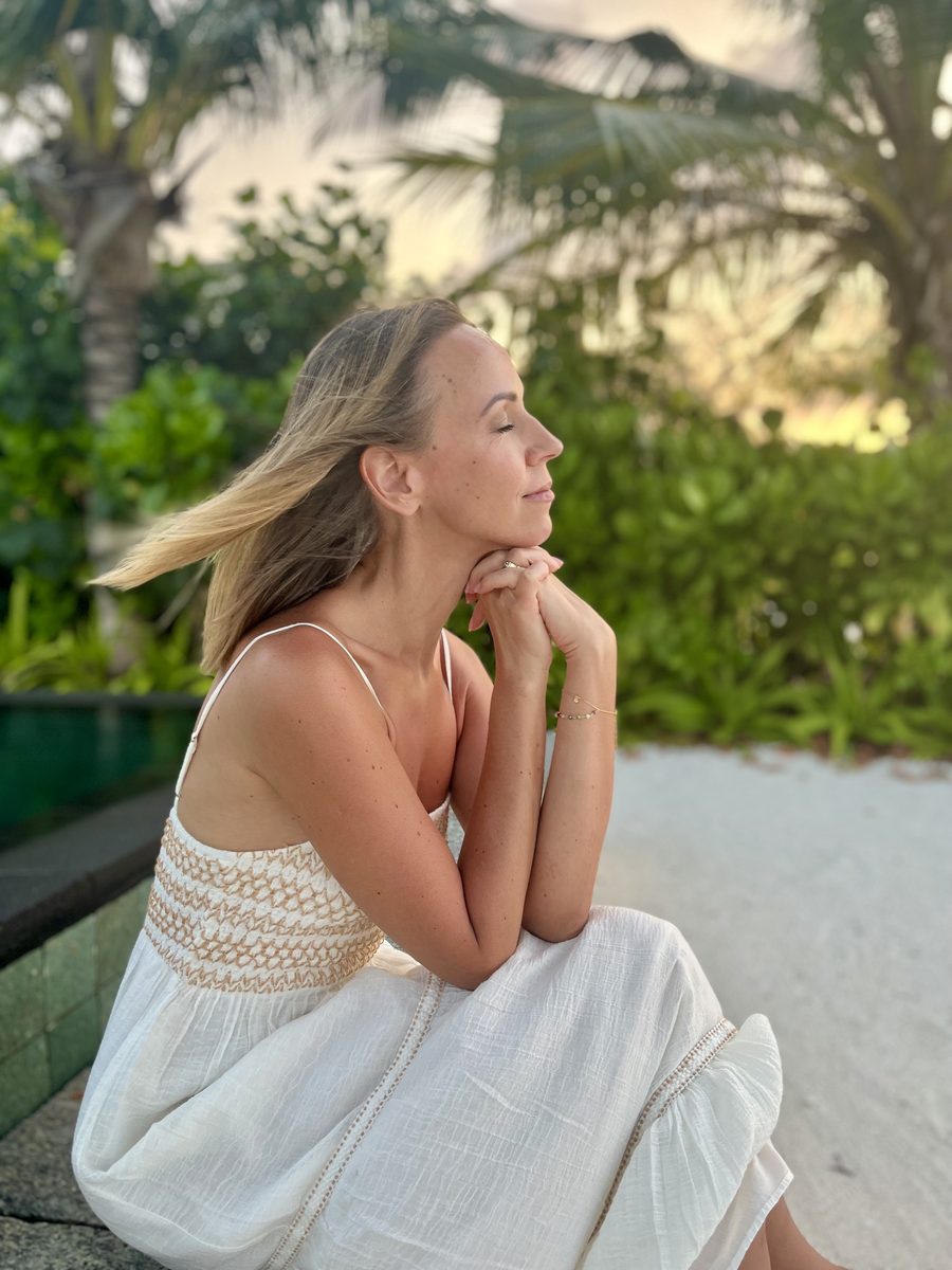 Ania Godlewska — kontemplacja