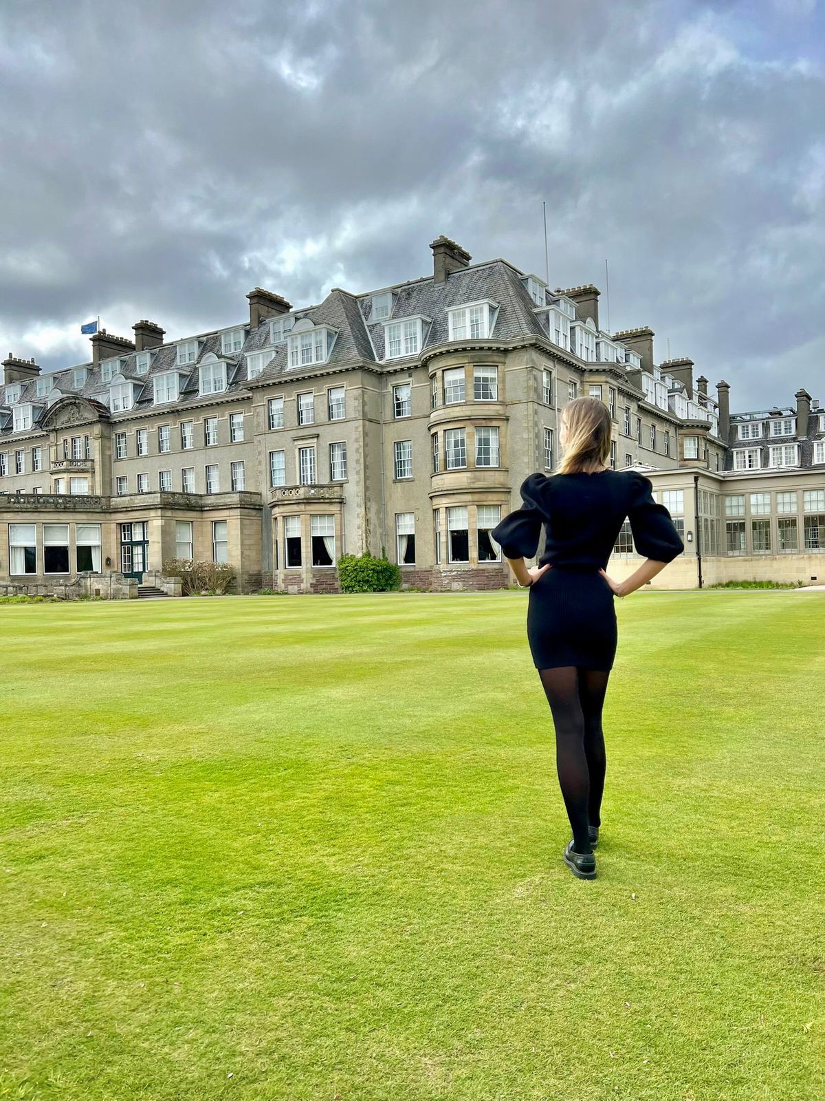 Przed hotelem Gleneagles